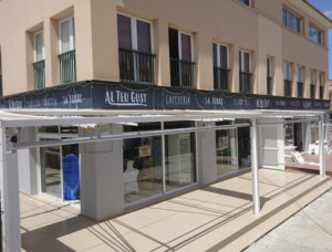 Gráficas Mundo - Rotulación y señalítica exterior panadería pastelería Al Teu Gust