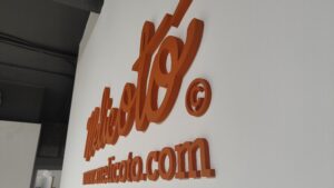 Graficas Mundo | Diseño y rotulación de letras corpóreas